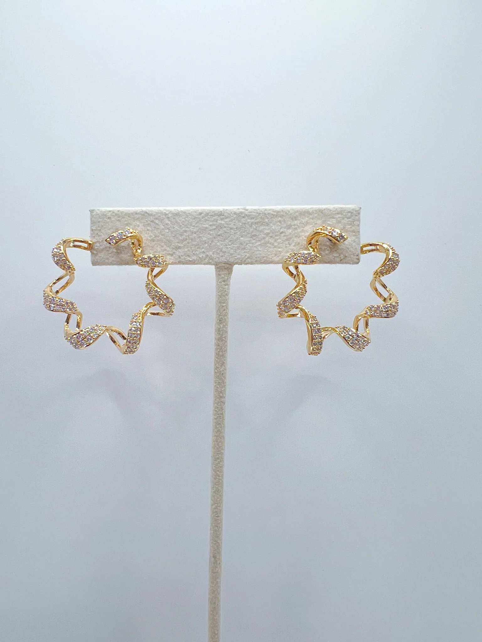 Lana Hoop Earring - Image 3